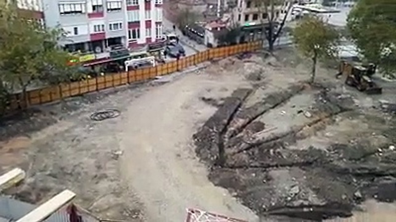 Karesi Meydan Projesi kapsamında Zağnospaşa Camii Çevresi yeniden kazıldı