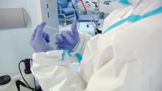 Unas horas en la planta Covid del Severo Ochoa