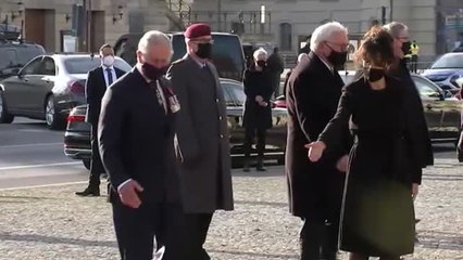 El príncipe Carlos participa en Berlín en el Día del Recuerdo