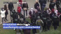 Bélarus: des centaines de personnes arrêtées lors d'une manifestation contre Loukachenko