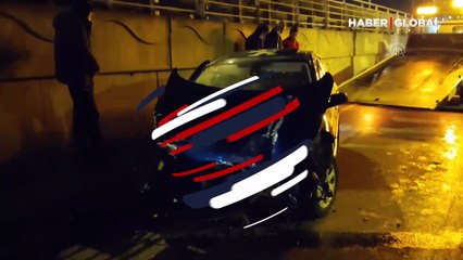 Otomobilin motorunun yerinden fırladığı kazadan burnu bile kanamadan kurtuldu