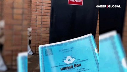 Babasının cenazesini almak için morga  girdi! Şoke eden görüntüleri paylaştı