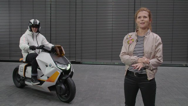 BMW Motorrad Definition CE 04 - Julia Lein, Head of Design Rider’s Gear and Style Collections BMW Motorrad