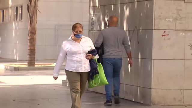 Los datos de contagio se estabilizan en toda España, pero continúa la presión en las UCI