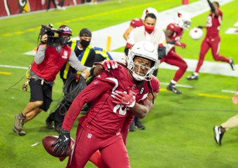 NFL - L'Ave Maria complètement délirant des Arizona Cardinals