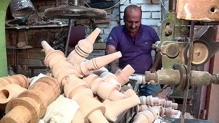 Holy smoke: Waterpipes keep bubbling in Iraqi shrine city
