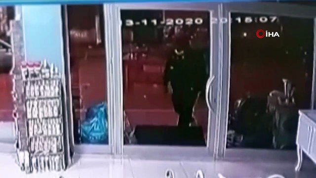 Cam kapıyı fark edemeyince olanlar oldu