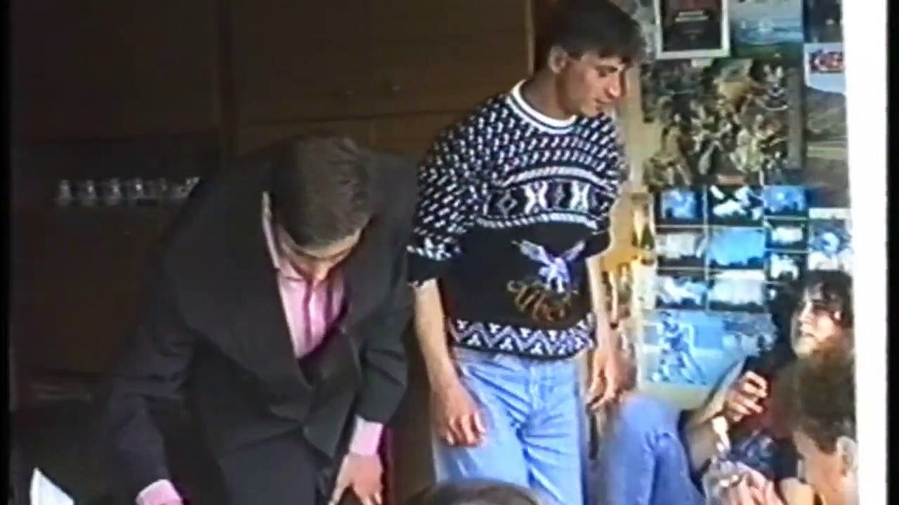 Емилиян -абитурент