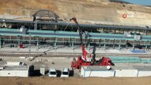 Ankara-Sivas Yüksek Hızlı Tren  hattında istasyon yapım çalışmaları sürüyor