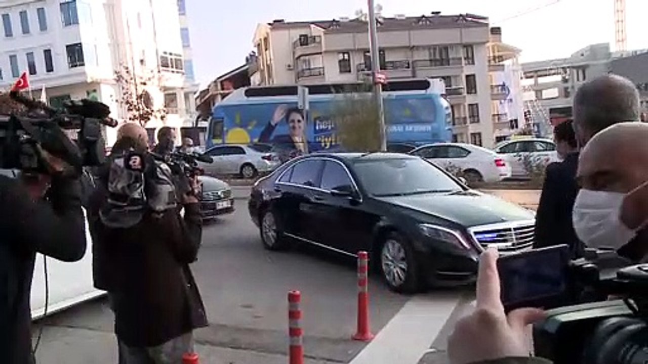 ANKARA - Gelecek Partisi Genel Başkanı Davutoğlu, İYİ Parti Genel Başkanı Akşener'i ziyaret etti