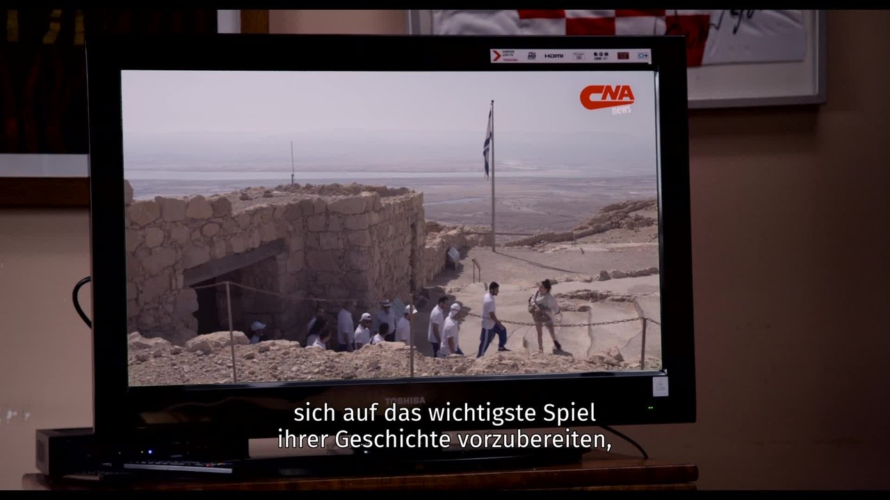 90 Minuten Bei Abpfiff Frieden - Clip 07 (Deutsch) HD