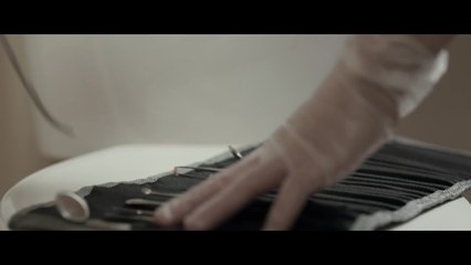 Clown - Clip Nose Operation (English) HD