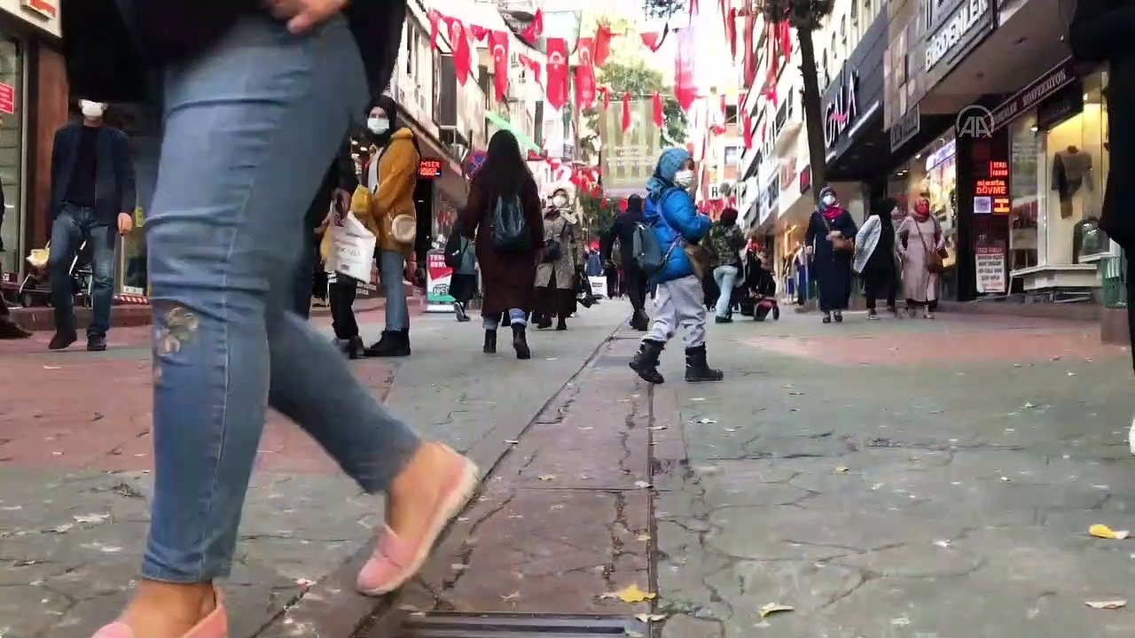 KOCAELİ - Mazgala bakan köpeğe vatandaş ilgisi