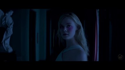 The Neon Demon - Clip Horror Chase (English) HD