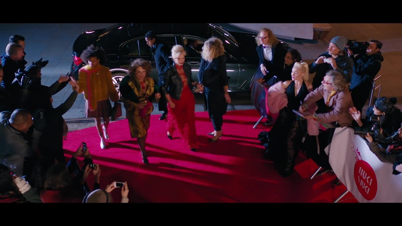 Absolutely Fabulous - Clip Auf dem roten Teppich (Deutsch) HD