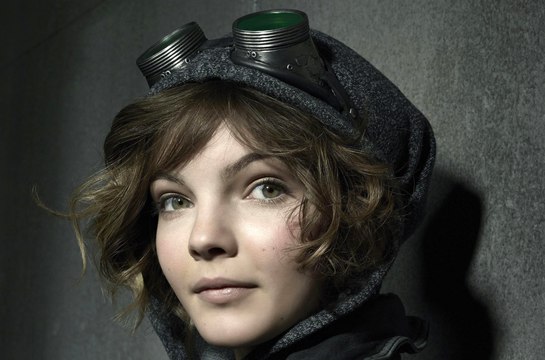 Gotham - S03 Trailer Who Is Selina Kyle (English) HD