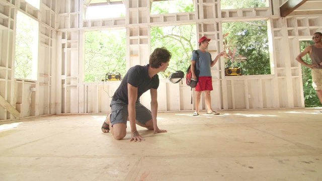 Dancer - Featurette (English) HD