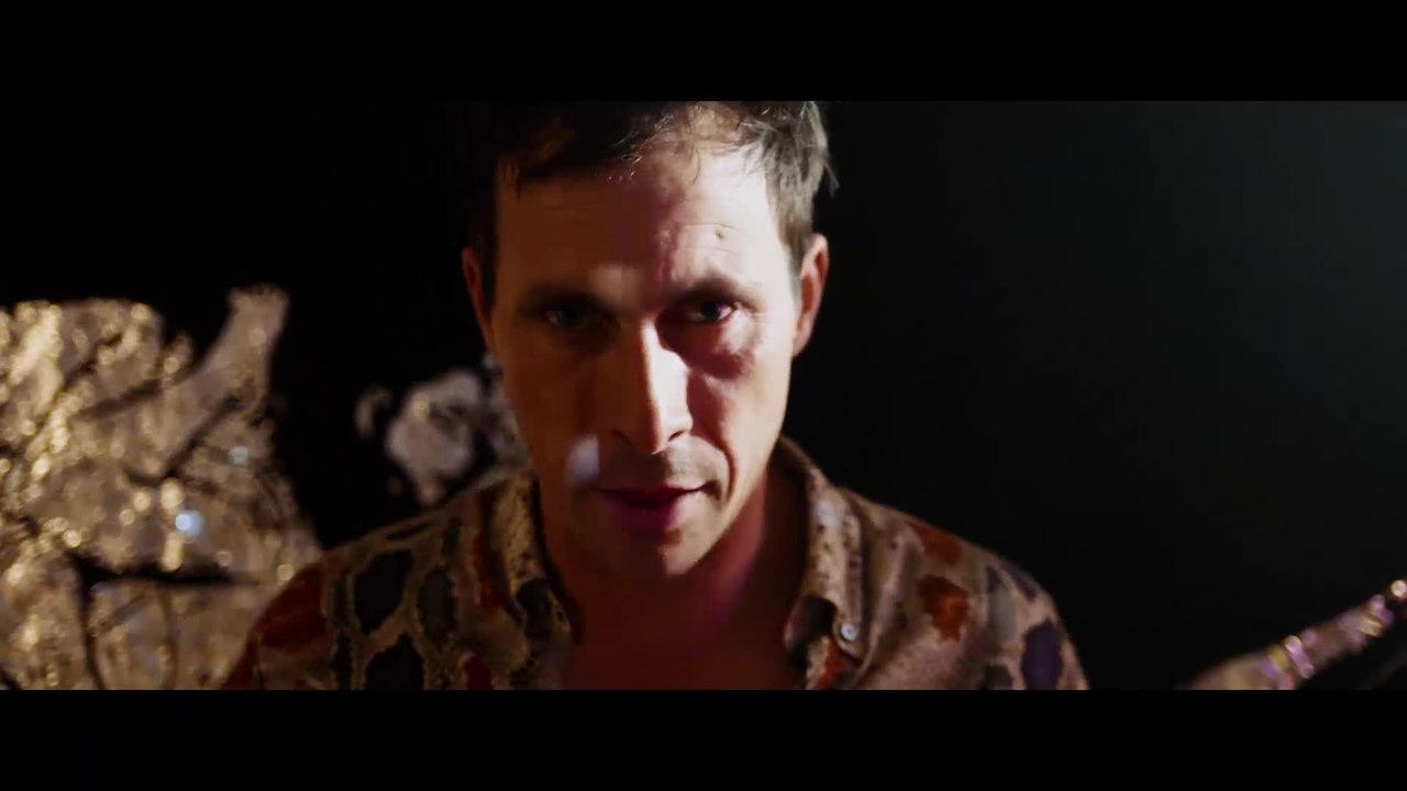 AffenkÃ¶nig - Clip Im Poolhaus (Deutsch) HD