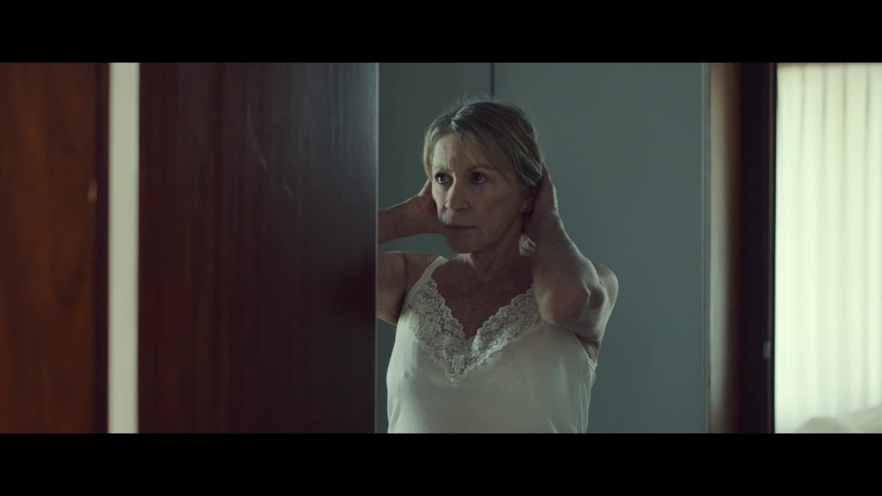 Hinter den Wolken - Clip 02 (Deutsch) HD