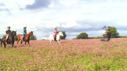 Bibi & Tina Voll verhext - Featurette Tiere am Set (Deutsch) HD