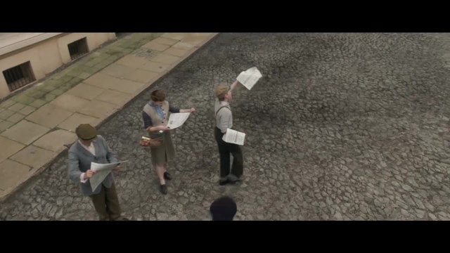 Jeder stirbt fÃ¼r sich allein - Clip Jablonskistrasse (Deutsch) HD
