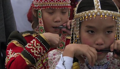 The Strange Sound of Happiness - Der seltsame Klang des GlÃ¼cks (Deutsche UT) HD