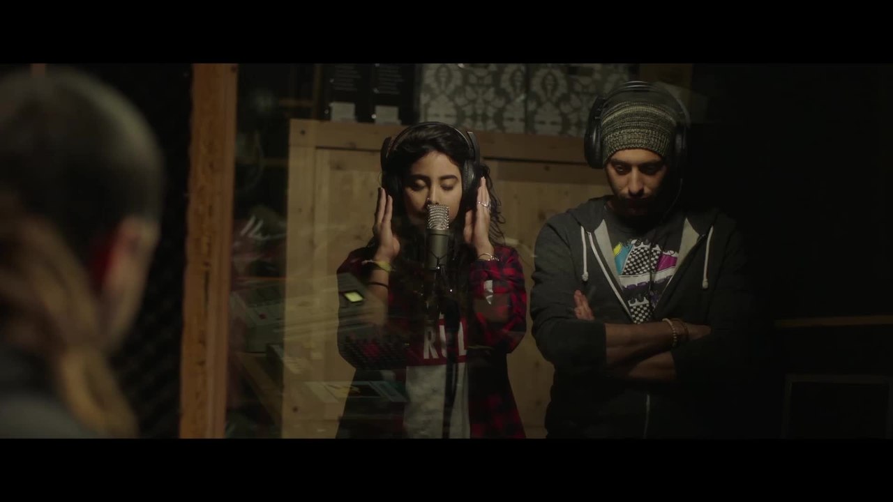 Junction 48 - Clip Manar und Karem singen ihr Lied (Deutsch) HD