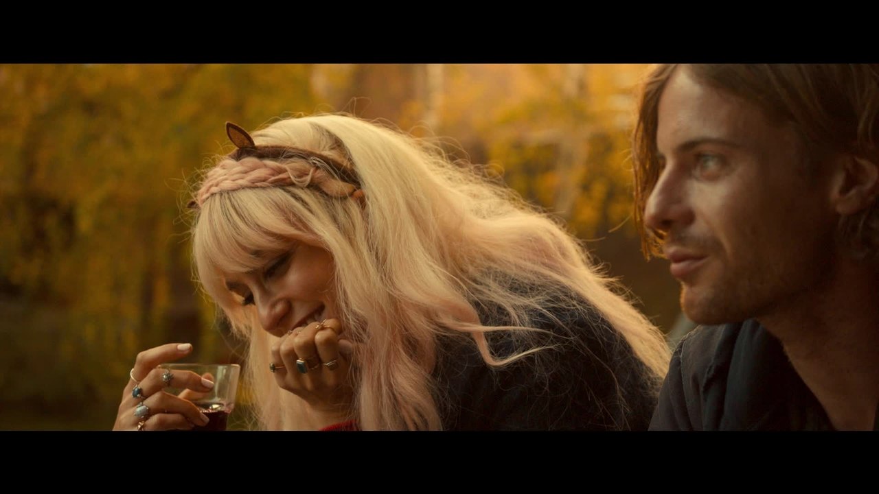 Bob, der Streuner - Clip HÃ¤ndchen halten im Park (Deutsch) HD