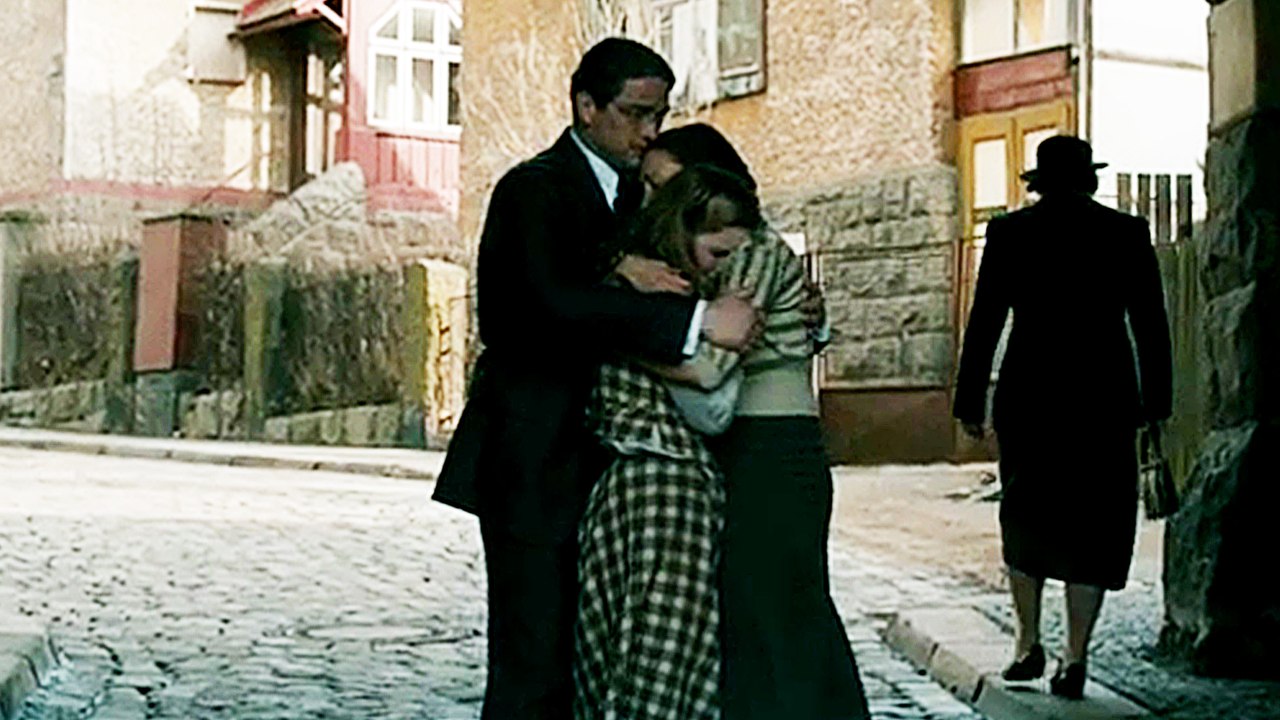 Landgericht. Geschichte einer Familie - Trailer (Deutsch)