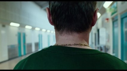 T2 Trainspotting - Clip Begbie's Long Walk (English) HD