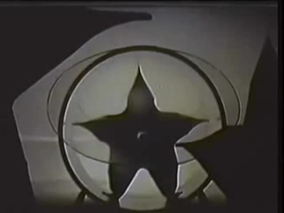 Die AuÃŸerirdischen erscheinen in Tokio - Clip