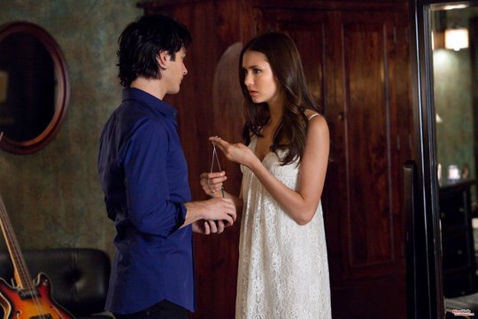 The Vampire Diaries - S03 E01 Clip Birthday Present (English) HD