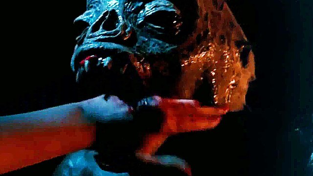 X-Tro - Nicht alle Außerirdischen sind freundlich | Film 1983 |  Moviepilot.de