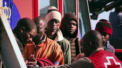 Als Paul Ã¼ber das Meer kam - Trailer (English Subs) HD