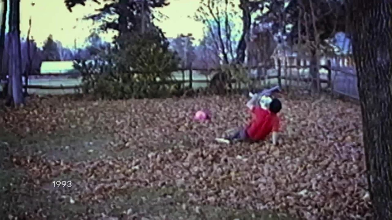 Life, Animated - Clip 01 (Deutsche UT) HD