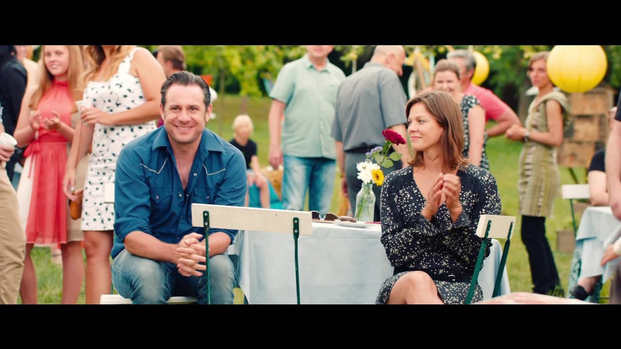 Hanni & Nanni - Clip Wir gehoeren fÃ¼r immer zusammen (Deutsch) HD