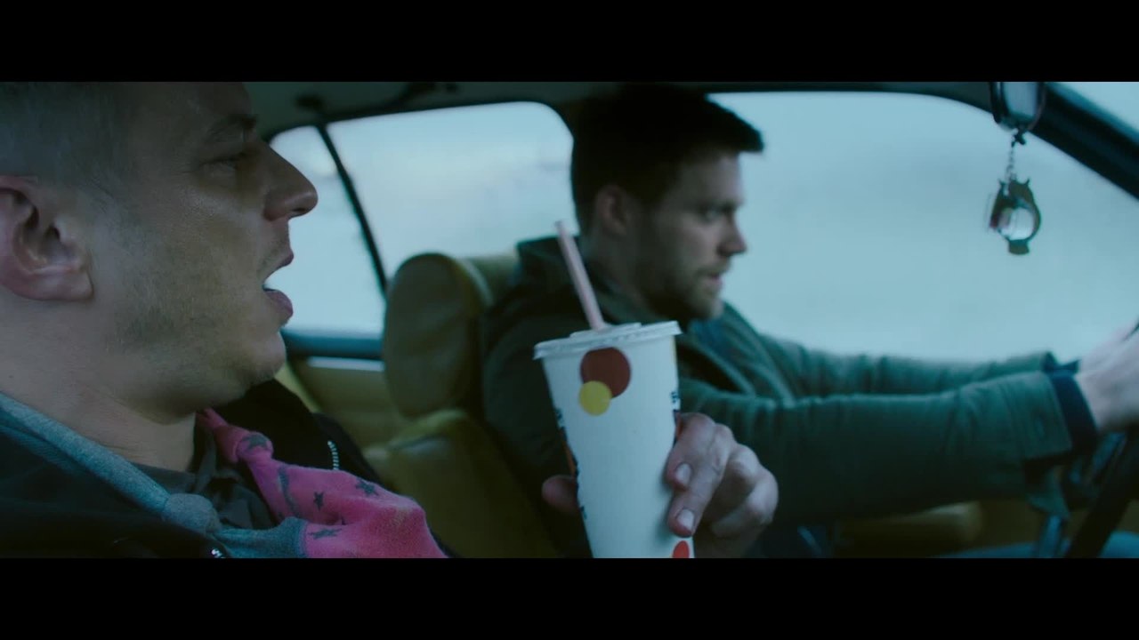 Berlin Falling - Clip Burgeressen (Deutsch) HD