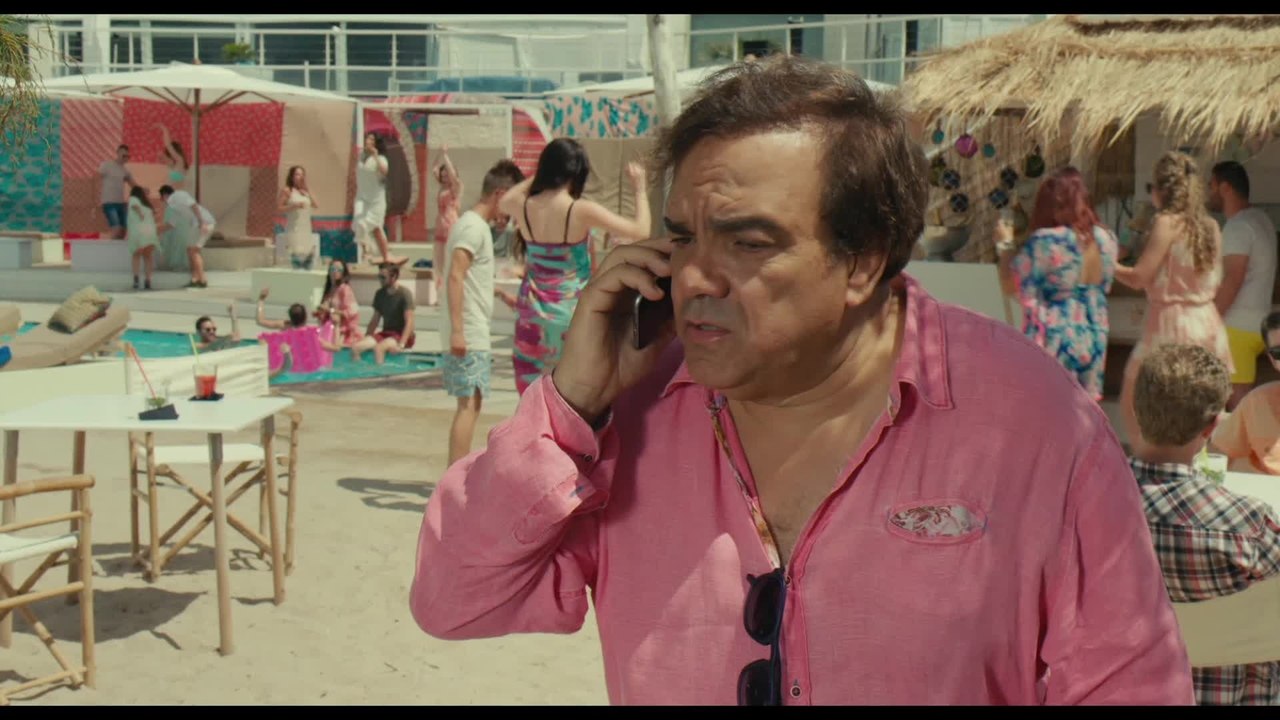 Alibi.com - Clip 05 Champagner fuÌˆr Kiki (Deutsch) HD