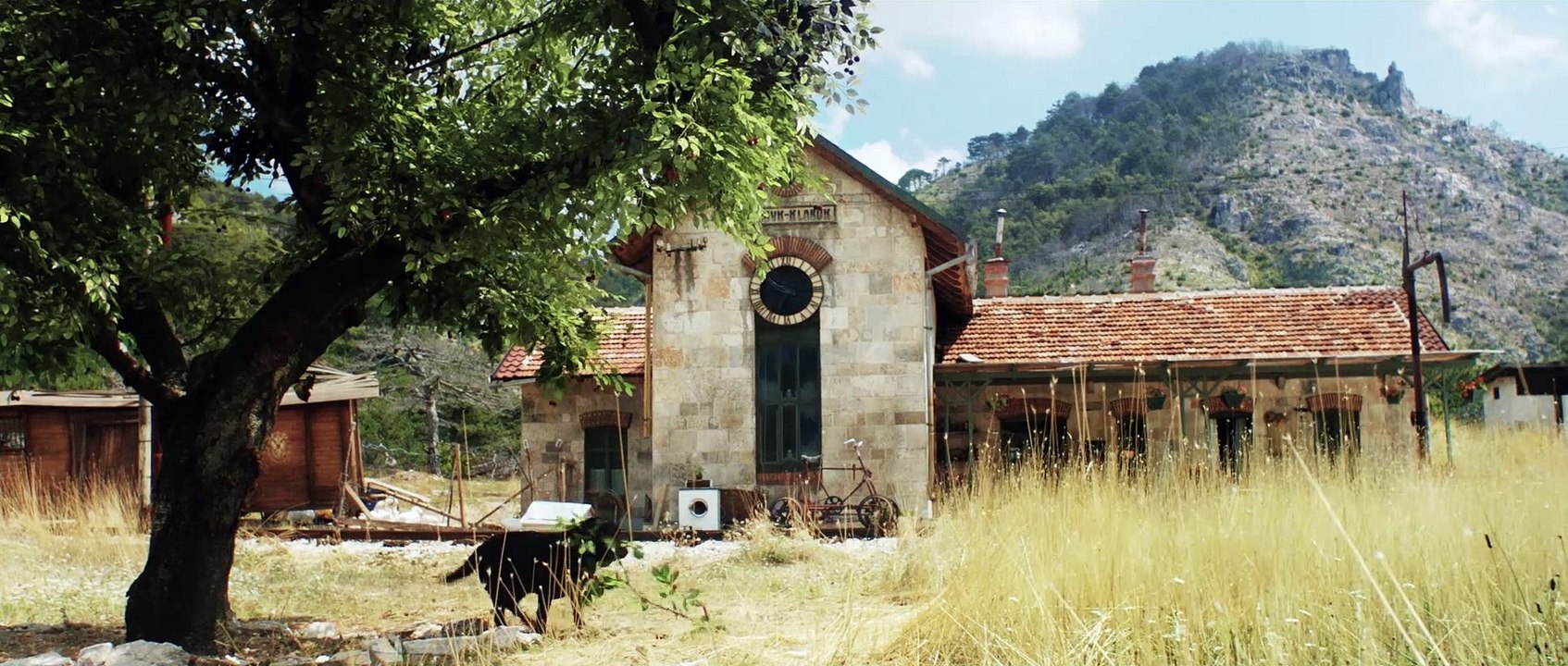 On the Milky Road - Clip 01 (Deutsch) HD