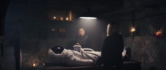 The Rift: Dark Side of the Moon - Clip (English) HD