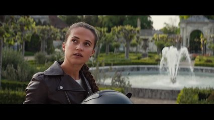 Tomb Raider - IMAX Featurette 'Alicia Vikander' (English) HD