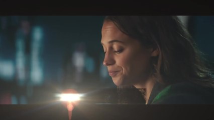 Tomb Raider - Featurette Behind the Scenes (English) HD