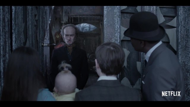 A Series of Unfortunate Events - S02 Featurette Count Olaf in Disguise (English) HD