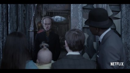 A Series of Unfortunate Events - S02 Featurette Count Olaf in Disguise (English) HD