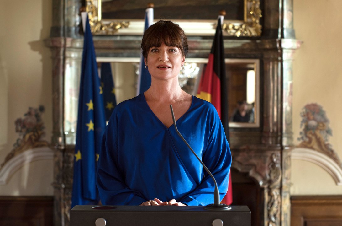 Die Diplomatin: Jagd durch Prag - Trailer (Deutsch)