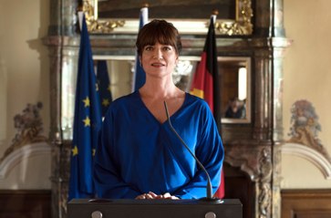 Die Diplomatin: Jagd durch Prag - Trailer (Deutsch)