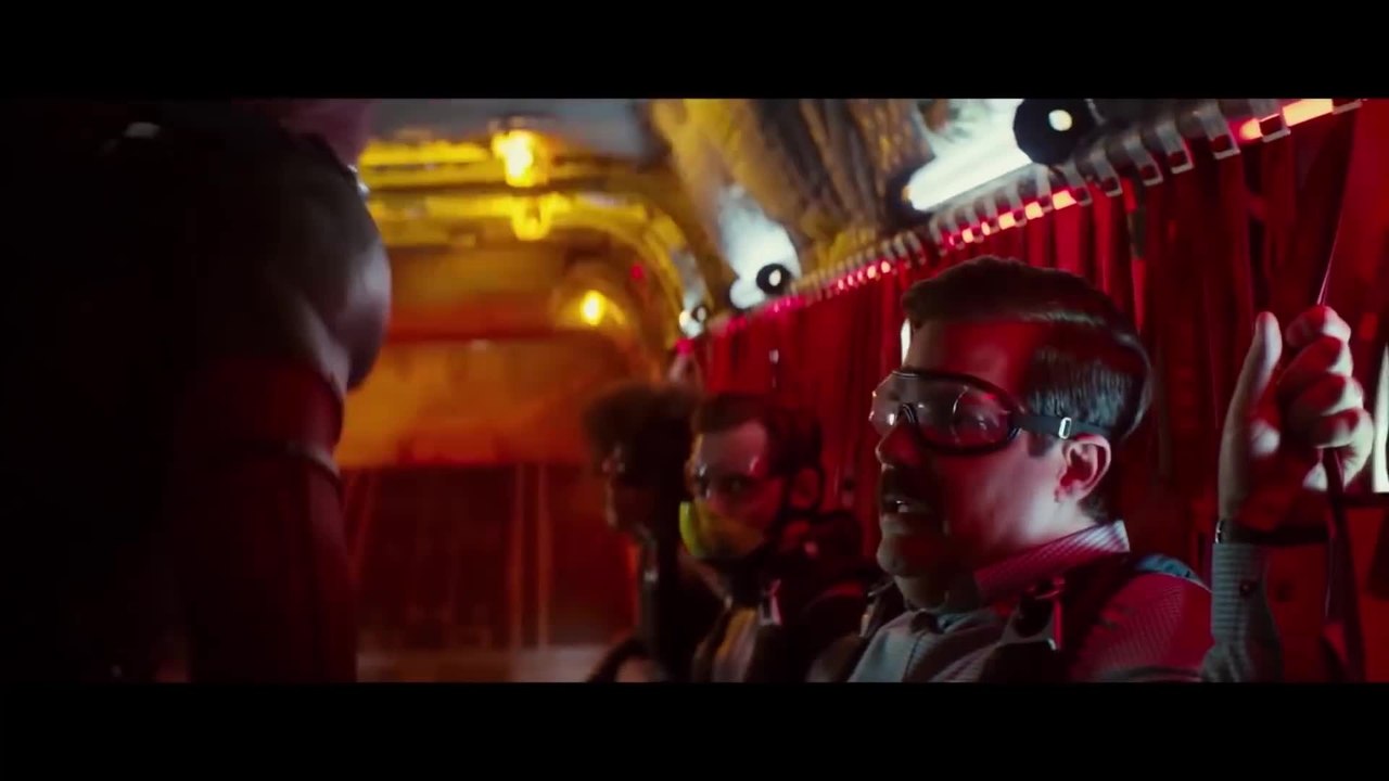 Deadpool 2 - Clip 'Peter Skydiving Scene' (Spanisch) HD