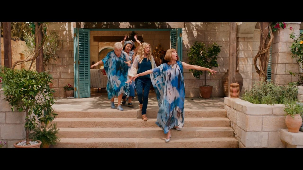 Mamma Mia! Here We Go Again - Clip 04 Sophie singt Angel Eyes mit Rosie und Tanya (Deutsch) HD