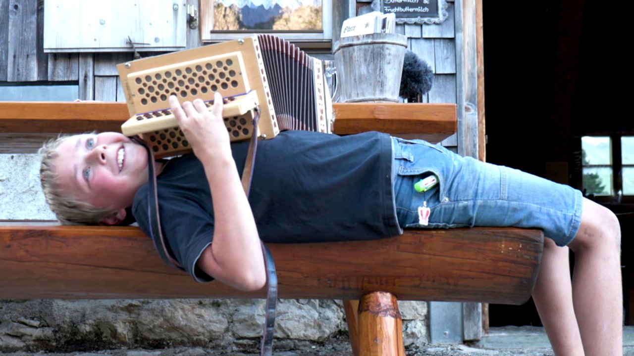 Im Berg dahuim - Trailer (Deutsch) HD