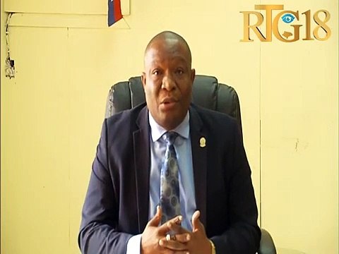 Lapolis ak lajistis demantle yon gang nan akayè zòn Williamson kote yo arete 14 manm gang lan